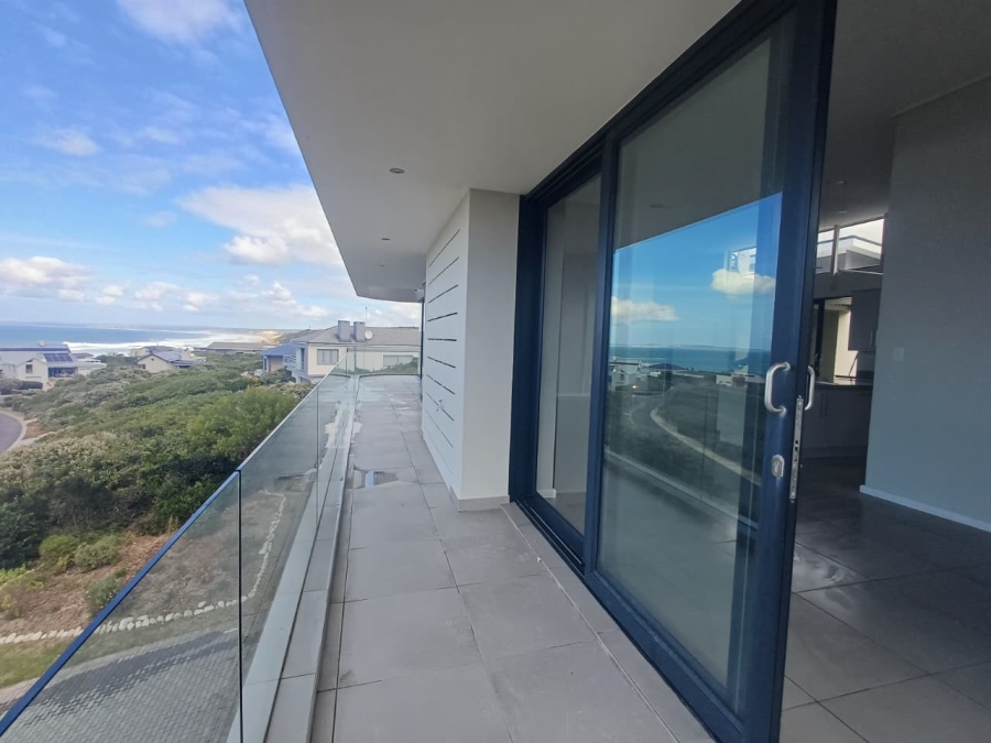 To Let 3 Bedroom Property for Rent in Dana Bay Western Cape